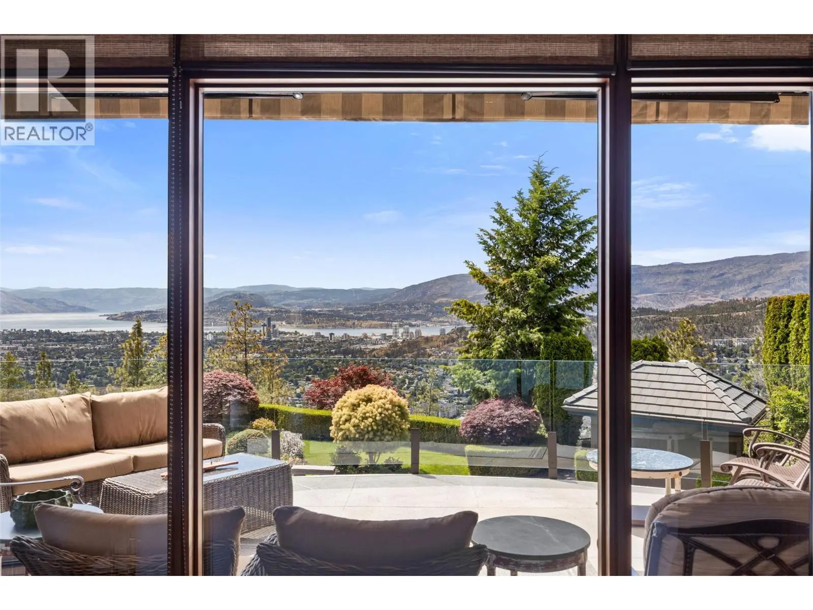2449 Selkirk Drive. Kelowna, British Columbia