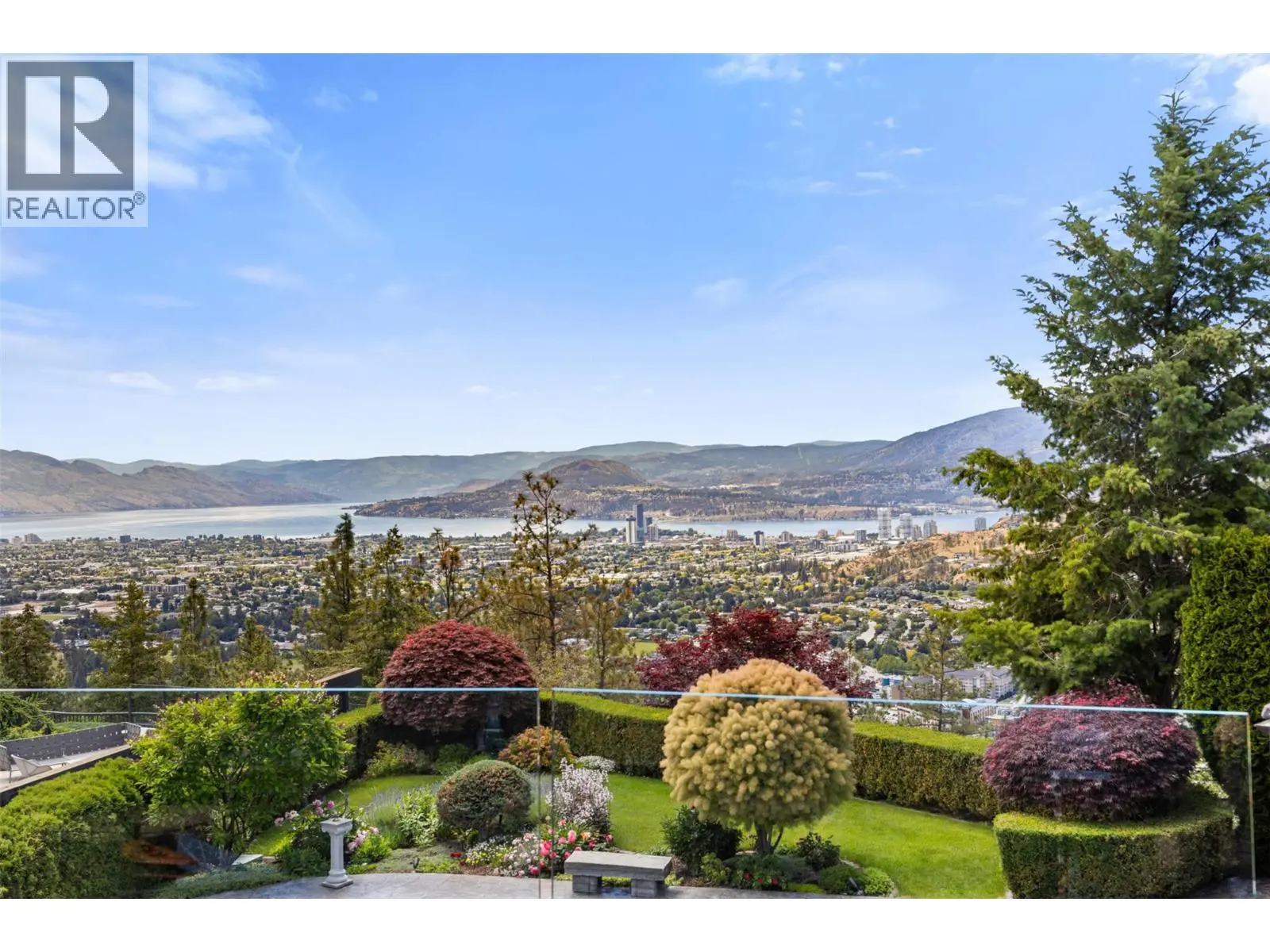 2449 Selkirk Drive. Kelowna, British Columbia