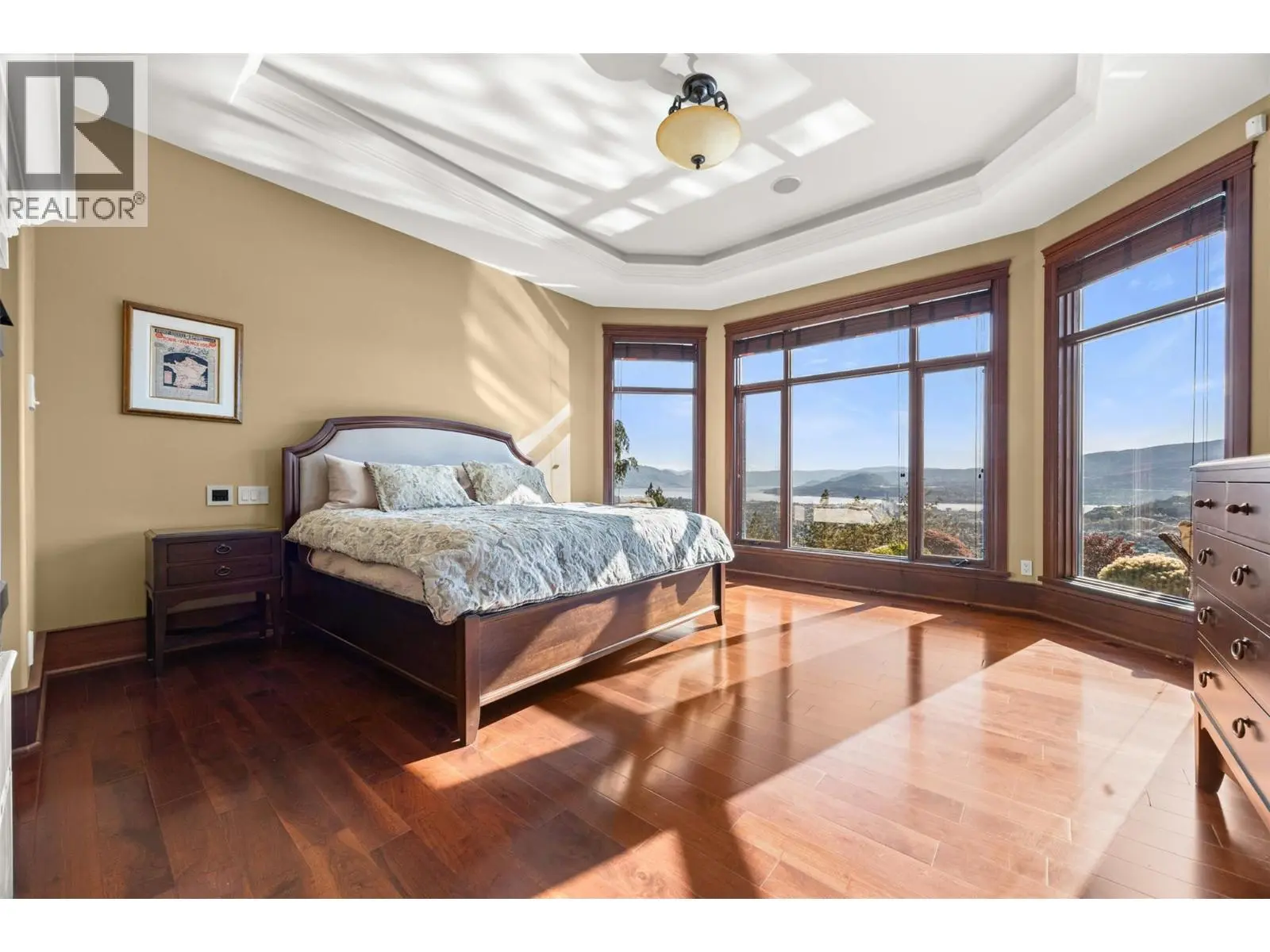 2449 Selkirk Drive. Kelowna, British Columbia