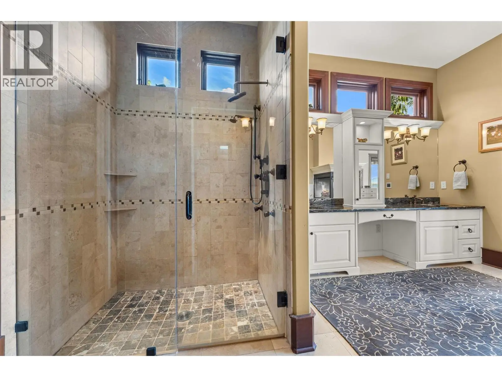 2449 Selkirk Drive. Kelowna, British Columbia