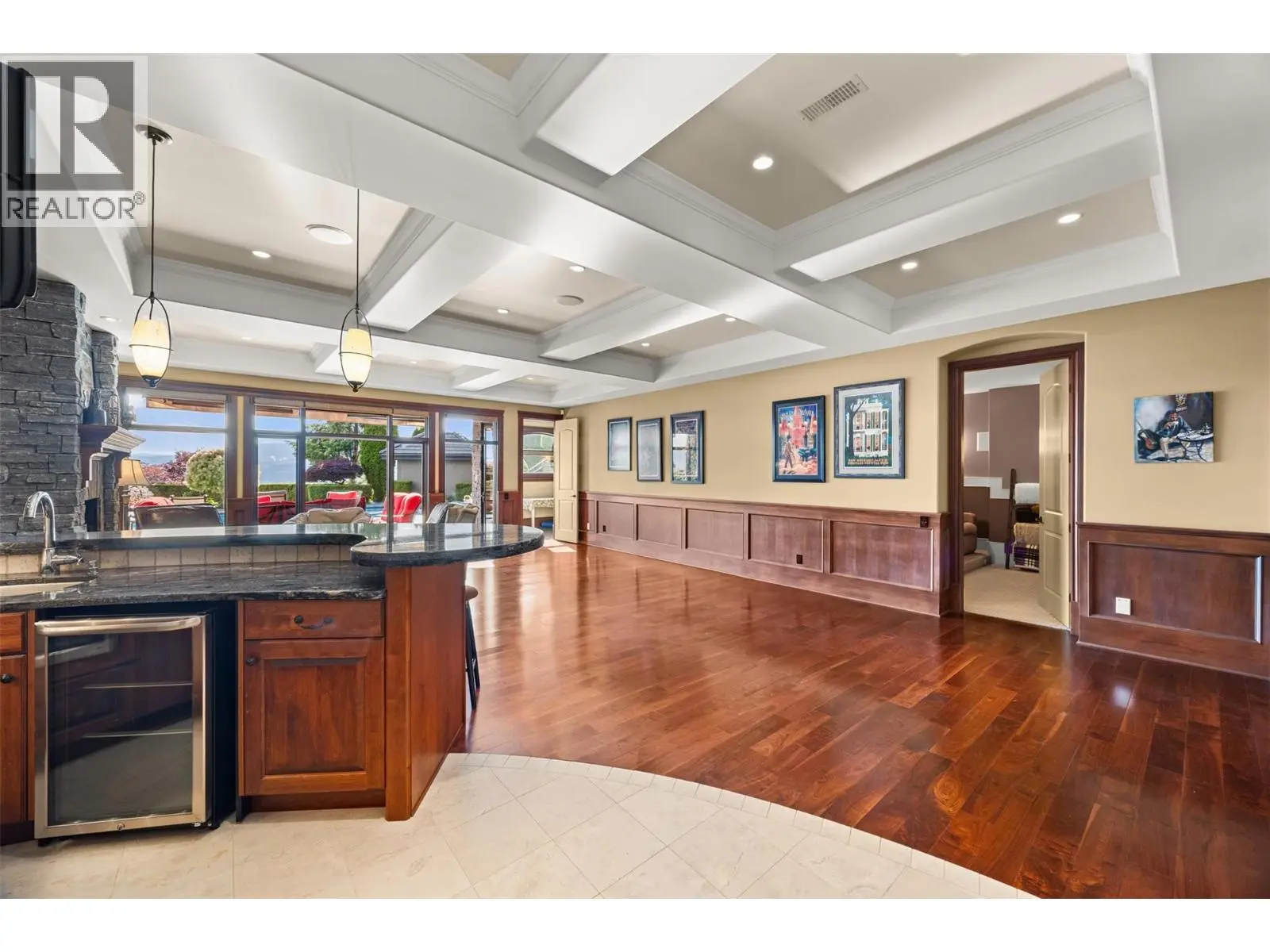 2449 Selkirk Drive. Kelowna, British Columbia