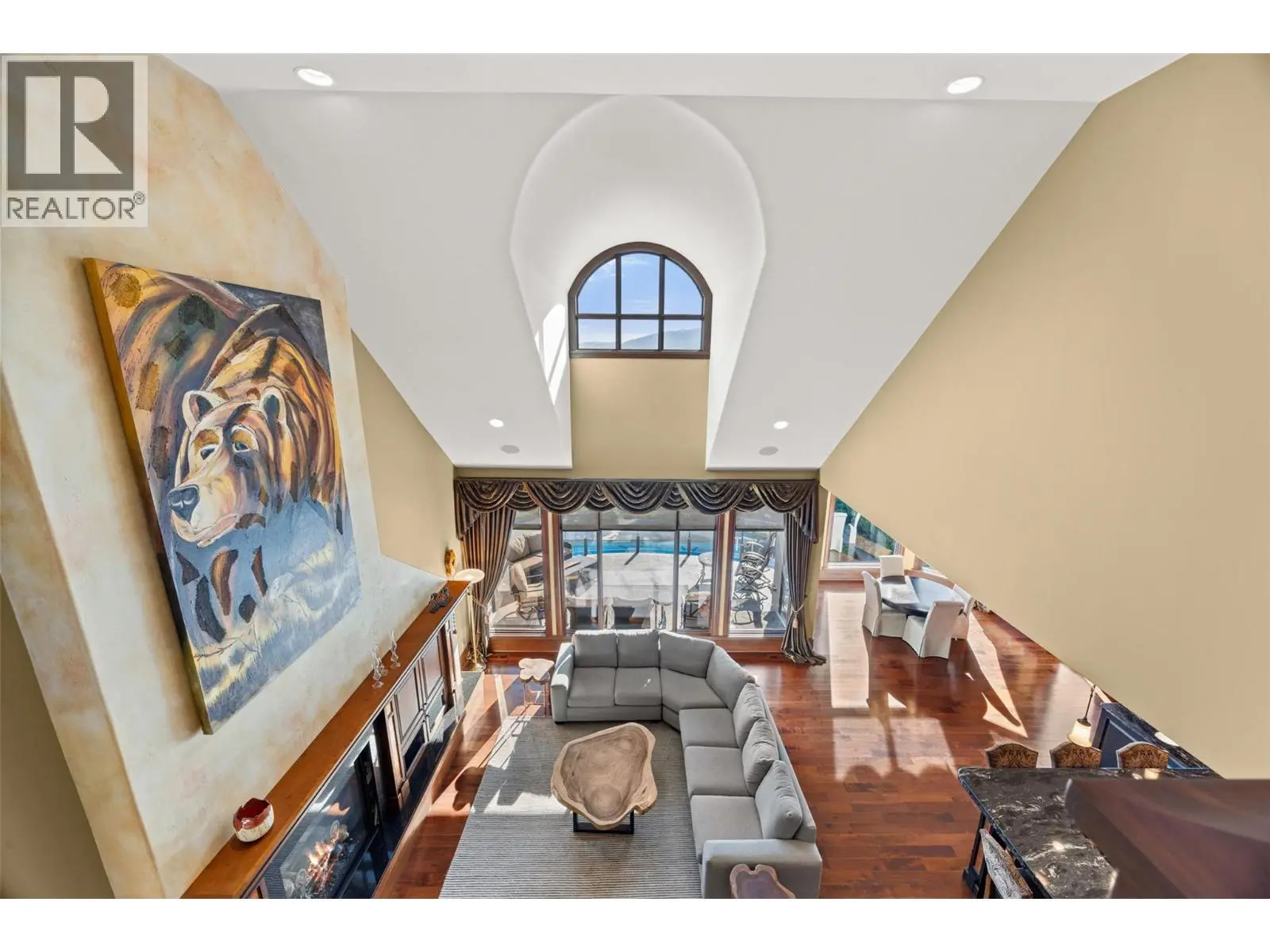 2449 Selkirk Drive. Kelowna, British Columbia