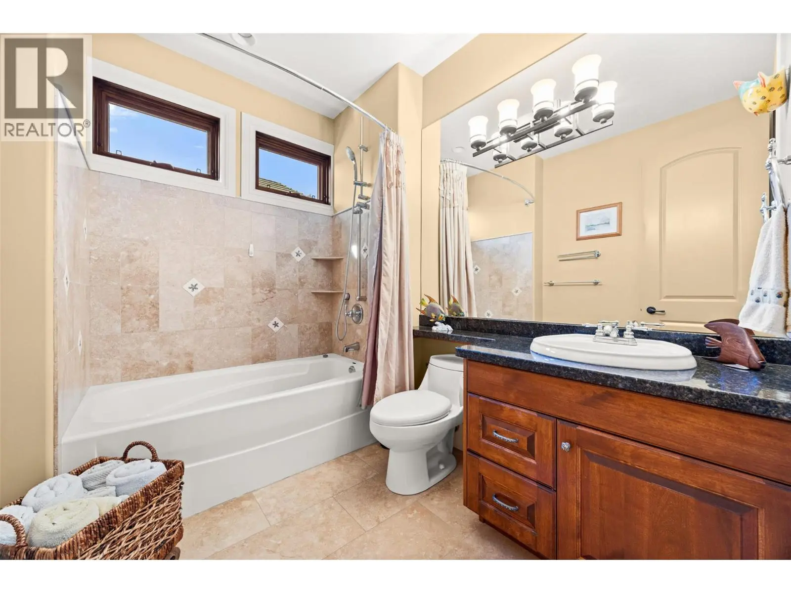 2449 Selkirk Drive. Kelowna, British Columbia