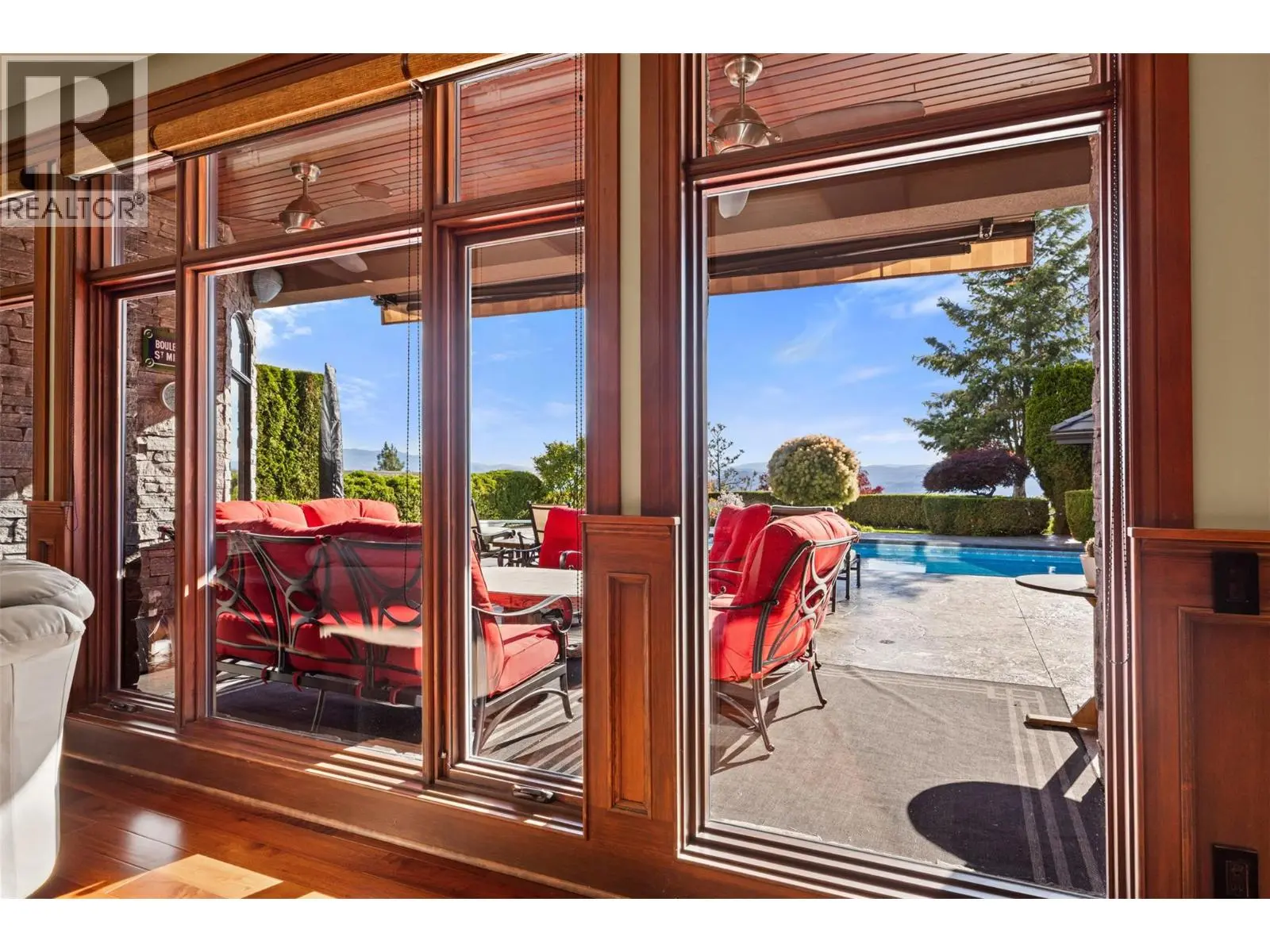 2449 Selkirk Drive. Kelowna, British Columbia