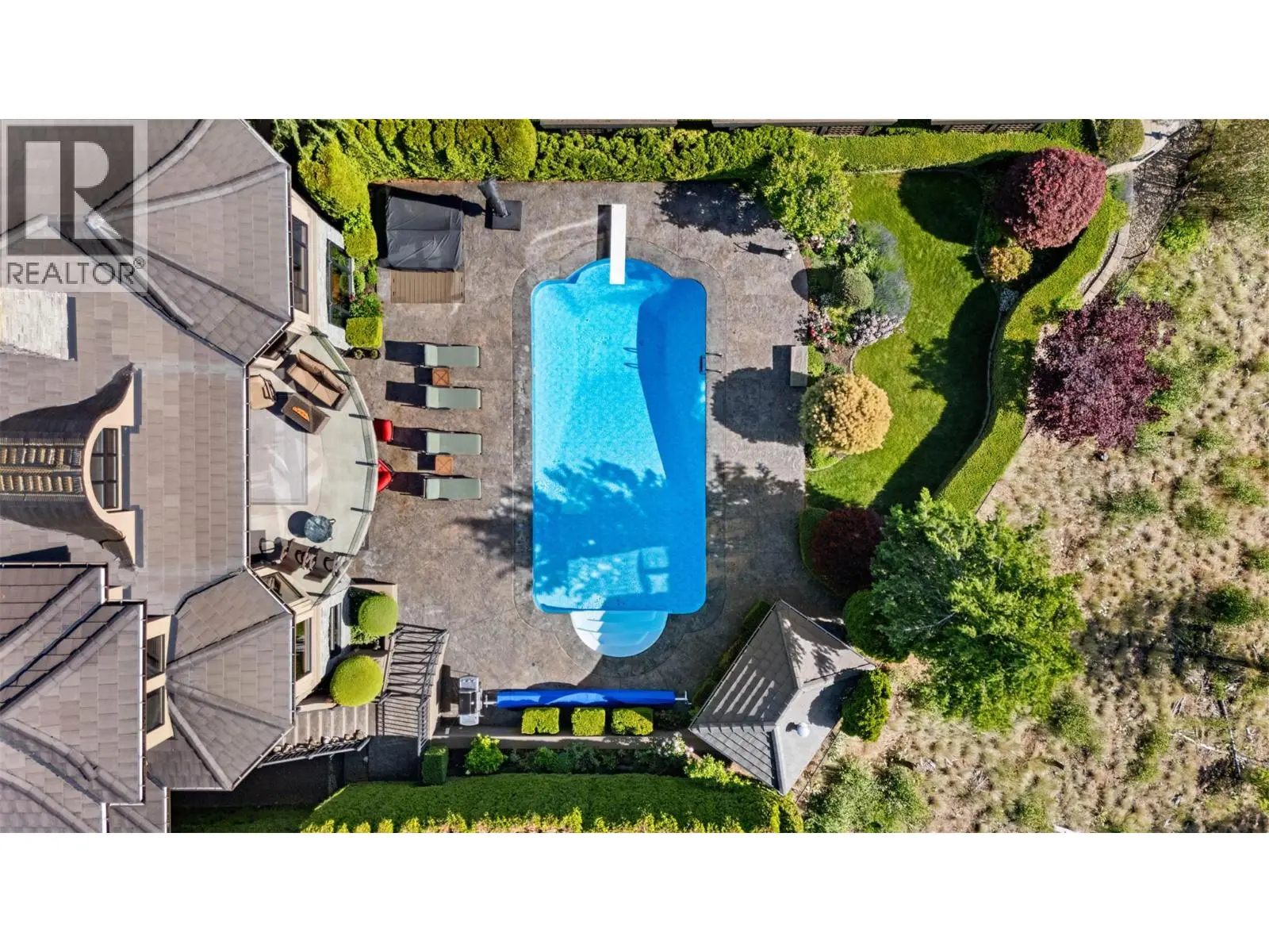 2449 Selkirk Drive. Kelowna, British Columbia