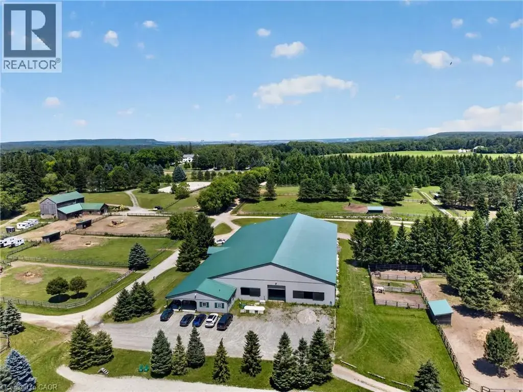 564 8th Concession Road E, Carlisle