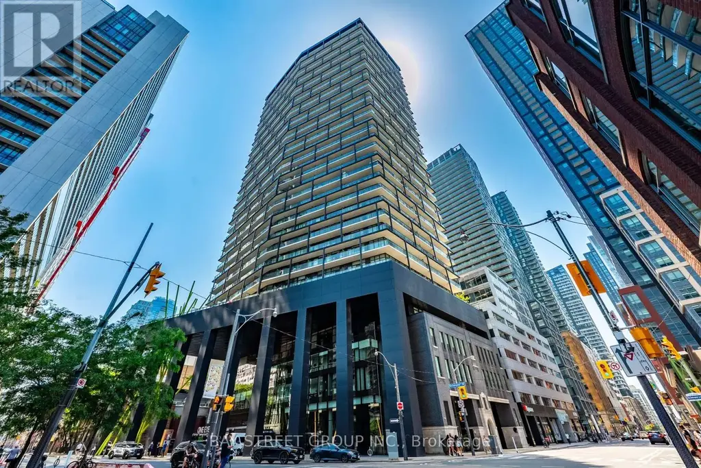 1803 - 125 Peter Street, Toronto (Waterfront Communities)