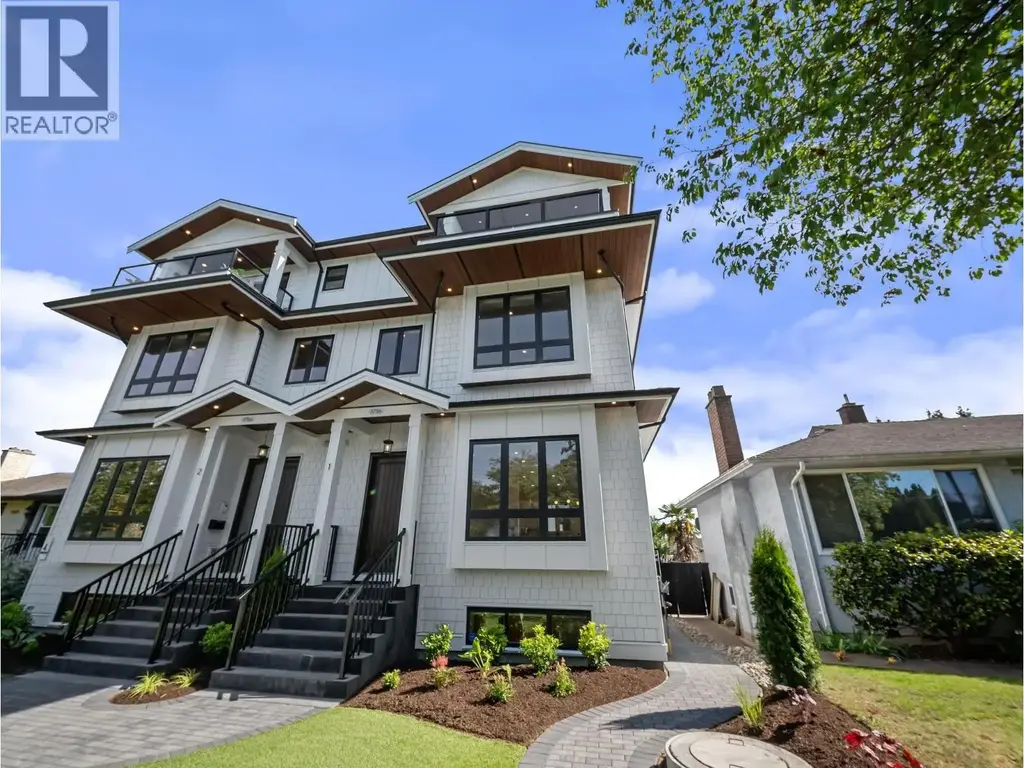 1 3786 Peter Street, Burnaby