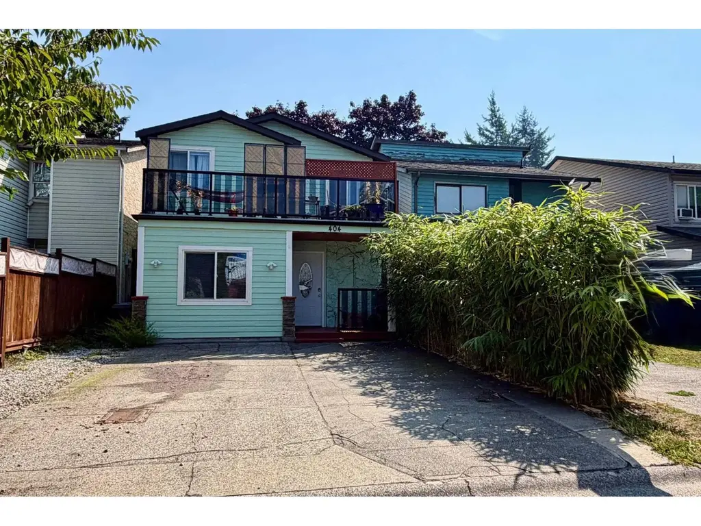404 Bruneau Place, Langley