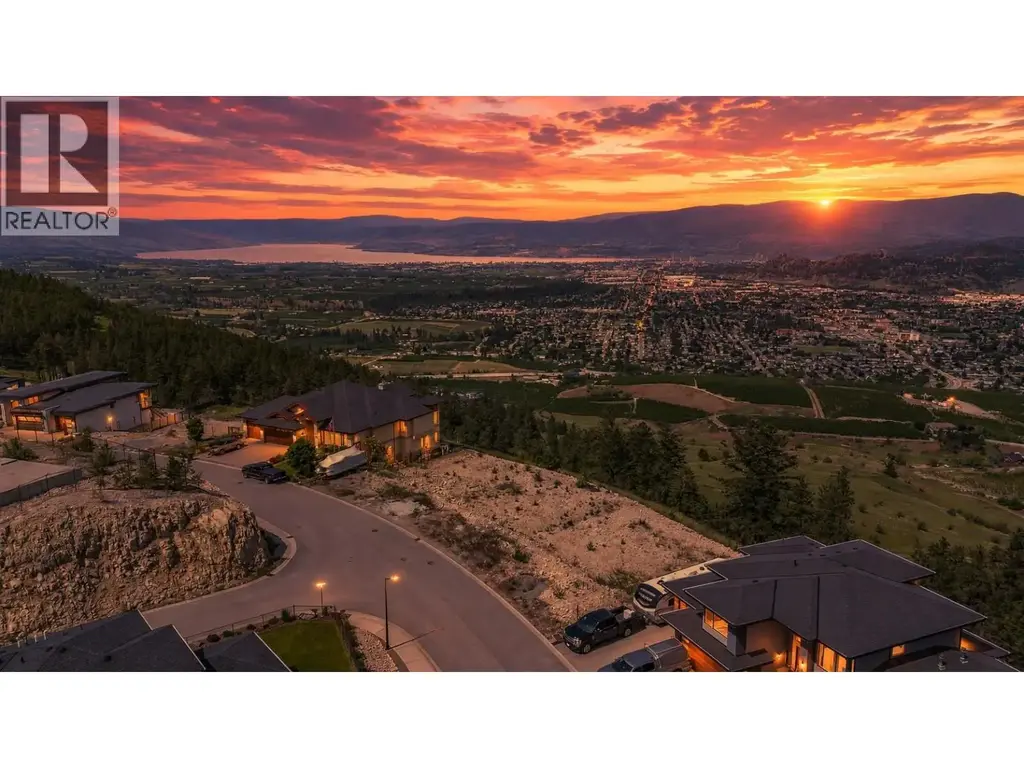 1726 Carnegie Street, Kelowna
