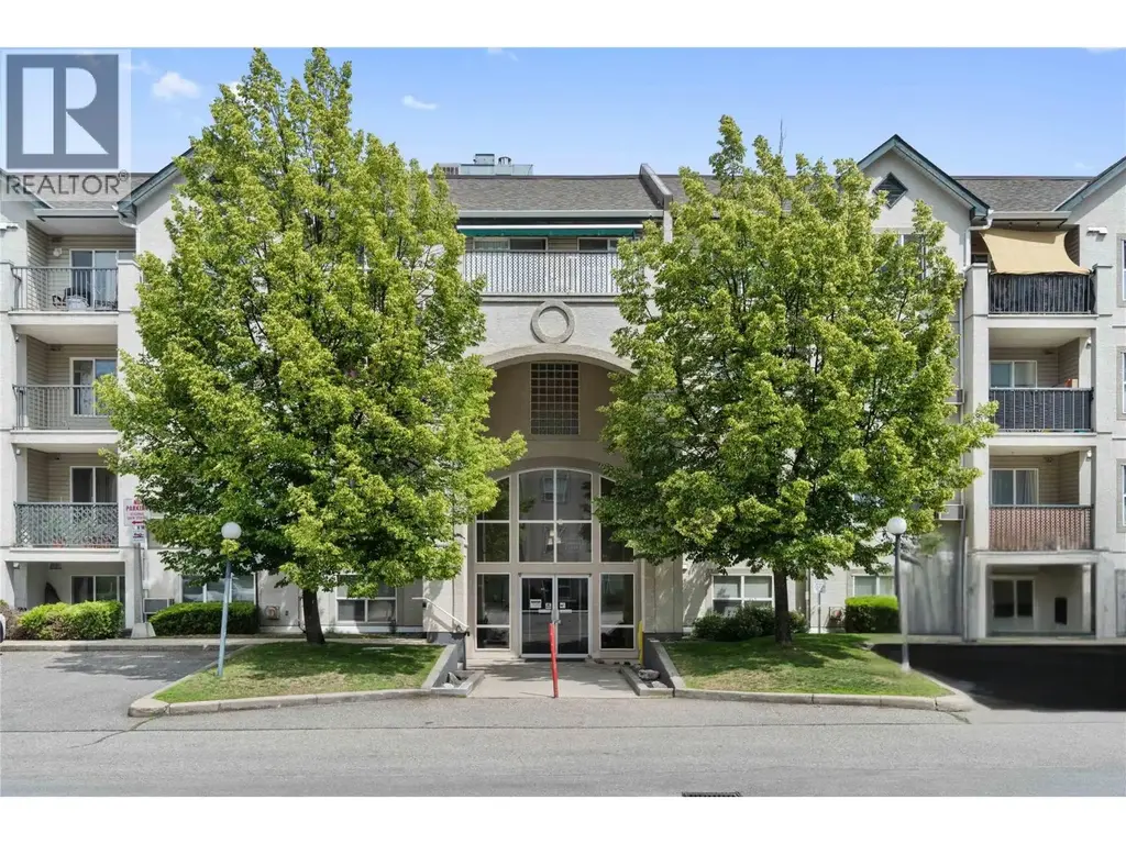640 3 Street Sw Unit# 406, Salmon Arm