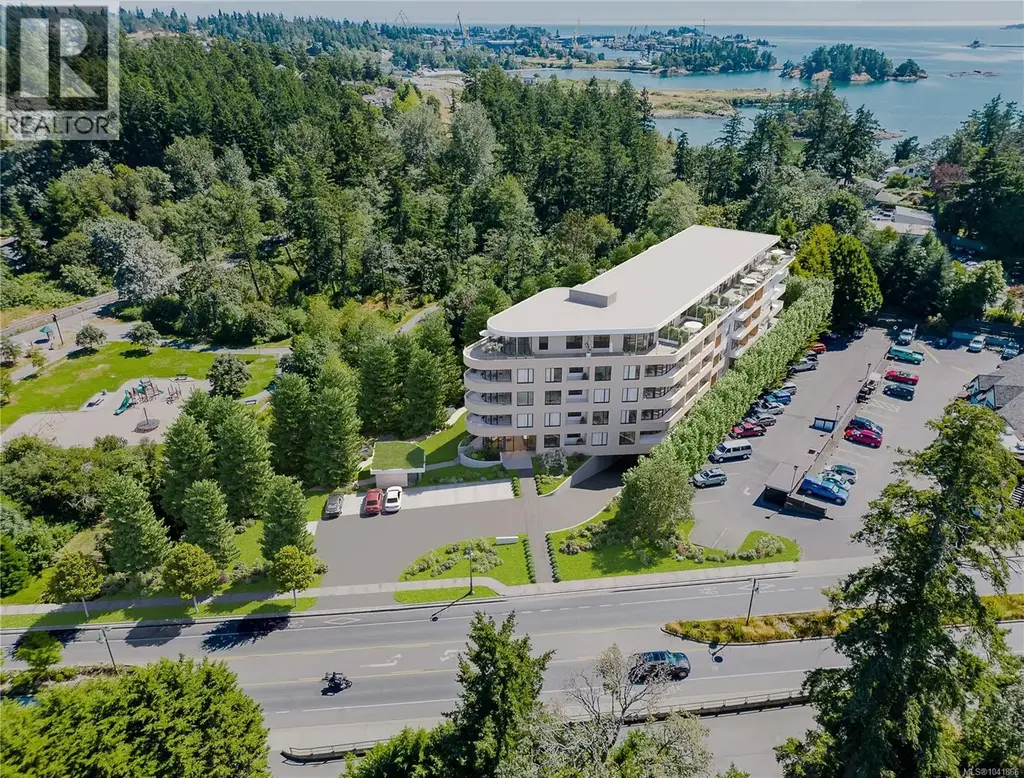 203 167 Island Hwy, View Royal