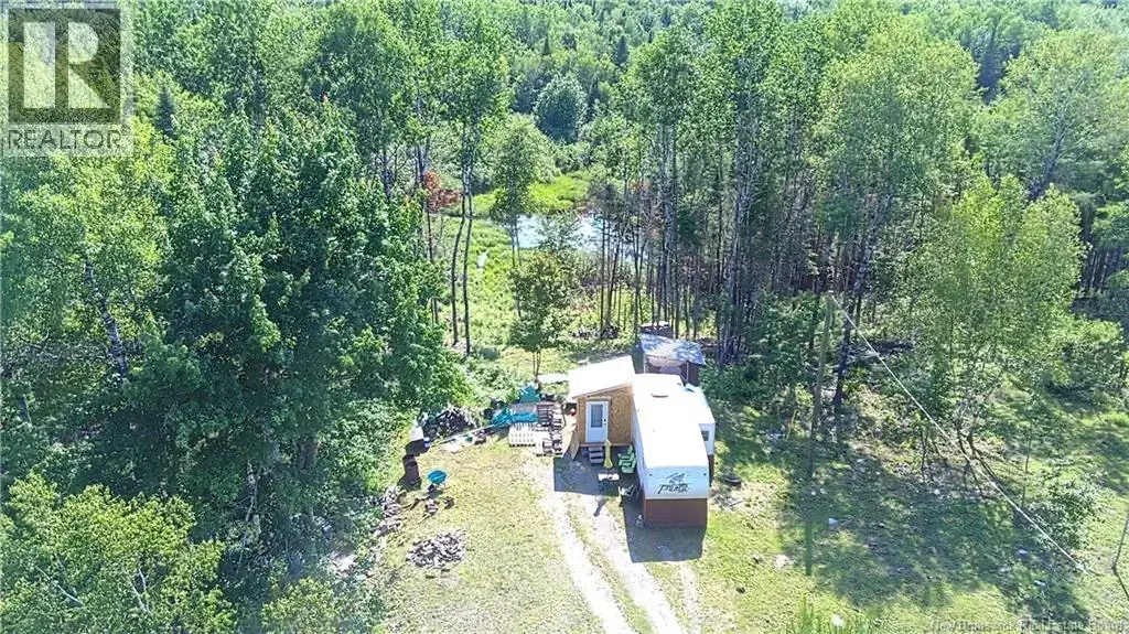 1141 Route 745, Canoose