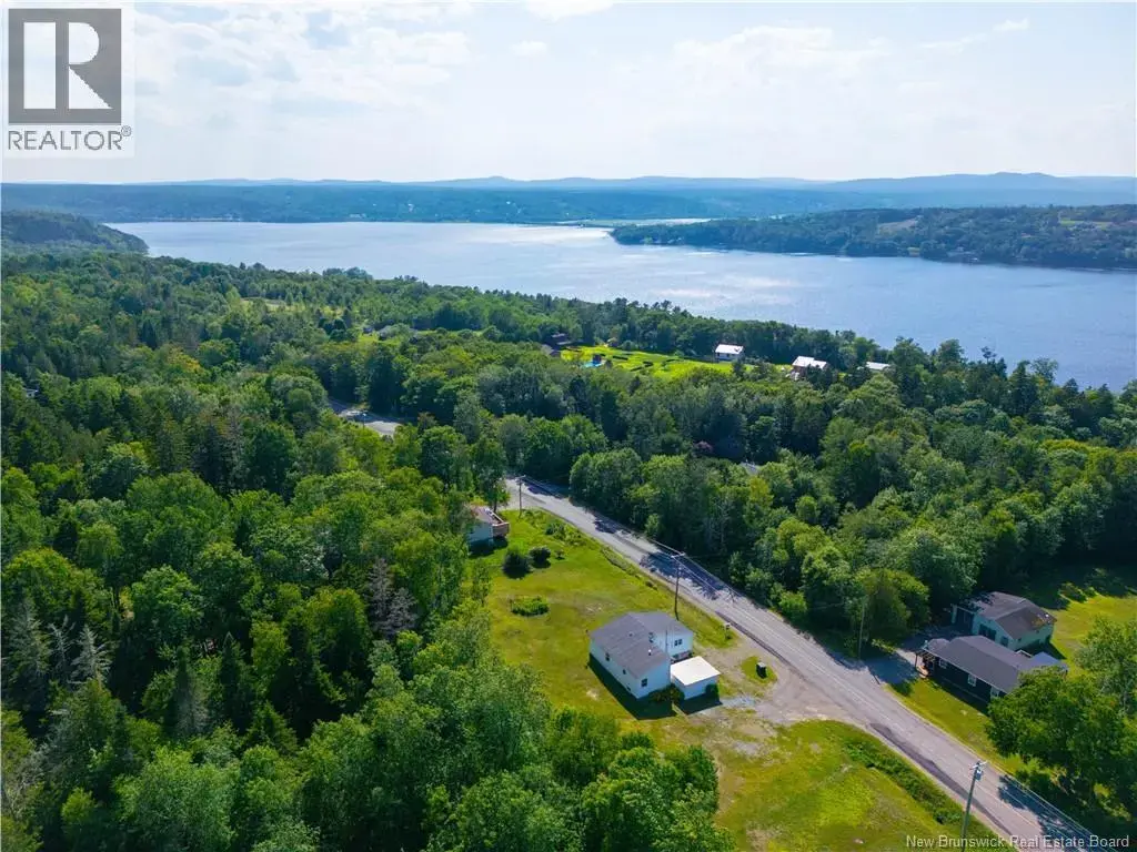 2594 Route 845, Carters Point