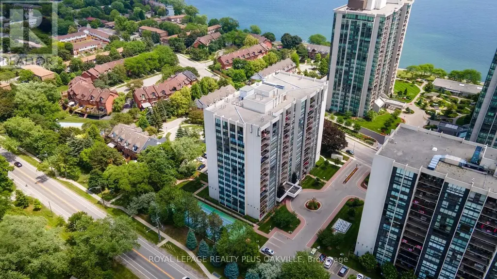 102 - 2175 Marine Drive, Oakville (BR Bronte)