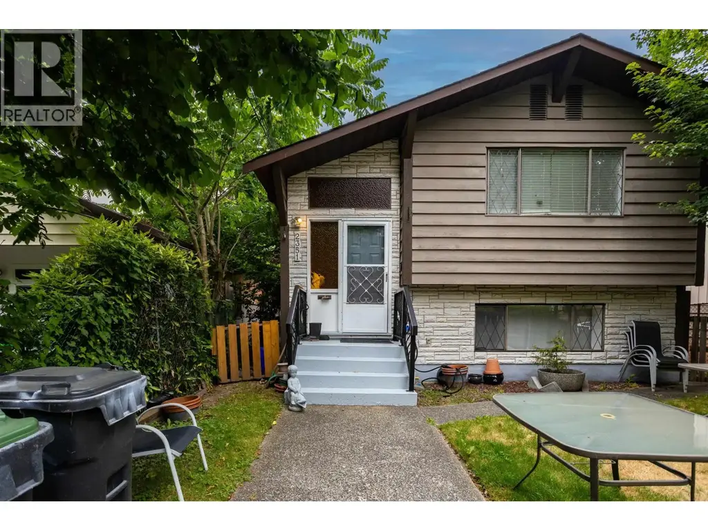 2351 Hawthorne Avenue, Port Coquitlam