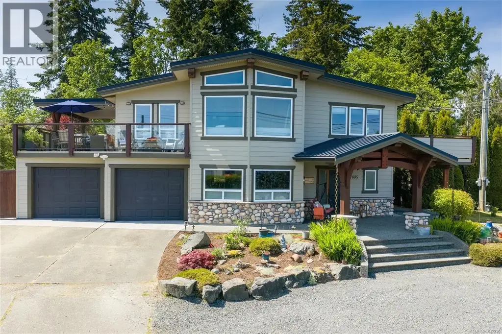 885 Glenhale Cres, French Creek