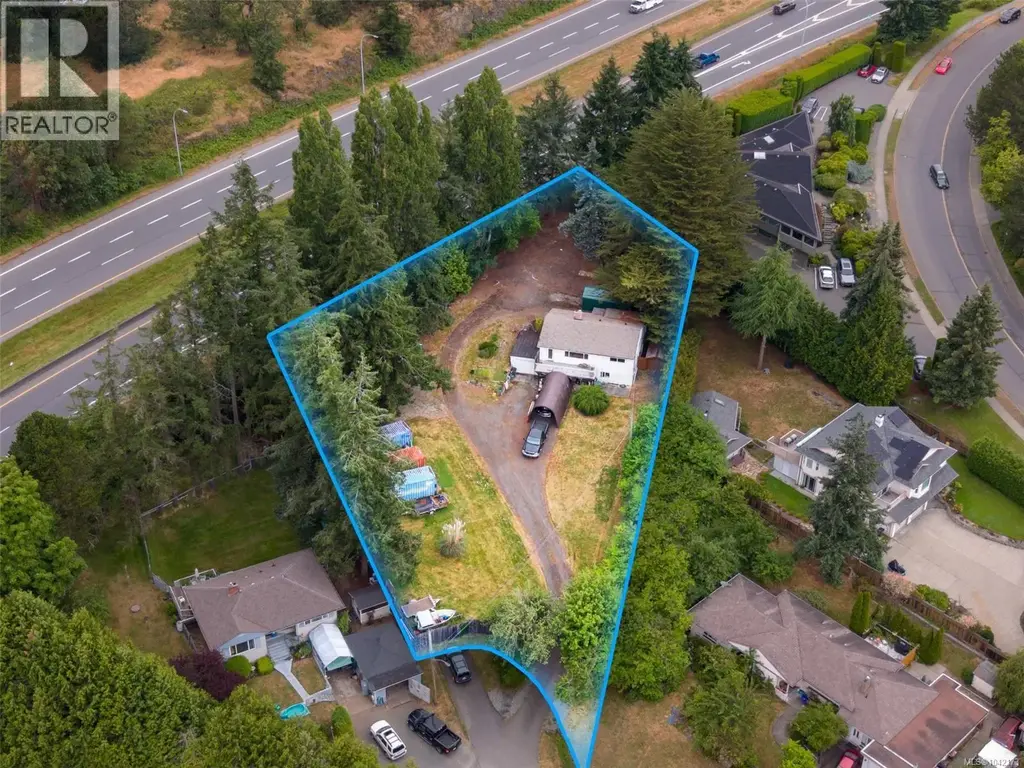4511 Pachena Pl, Saanich