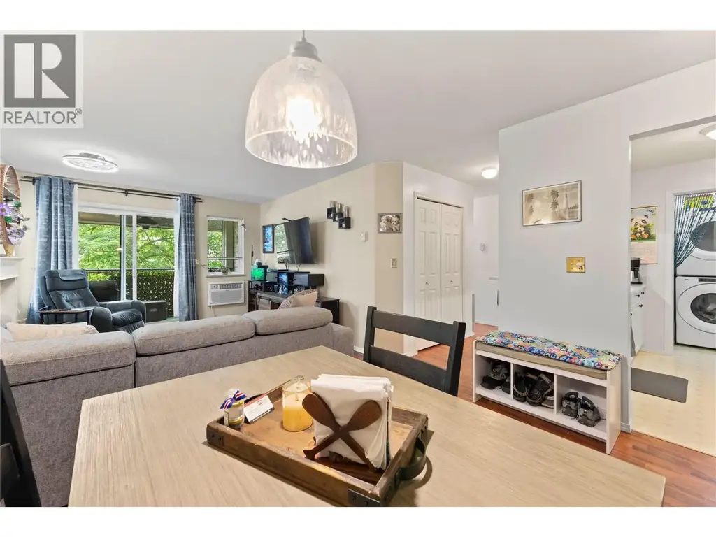 650 3 Street Sw Unit# 211, Salmon Arm