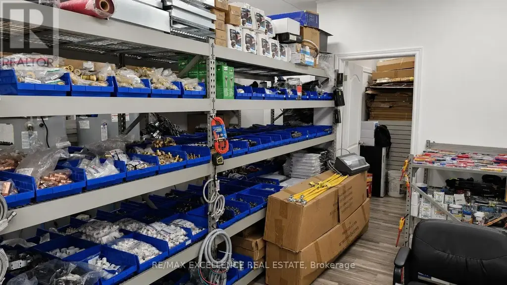 8 - 7040 Torbram Road, Mississauga (Northeast)