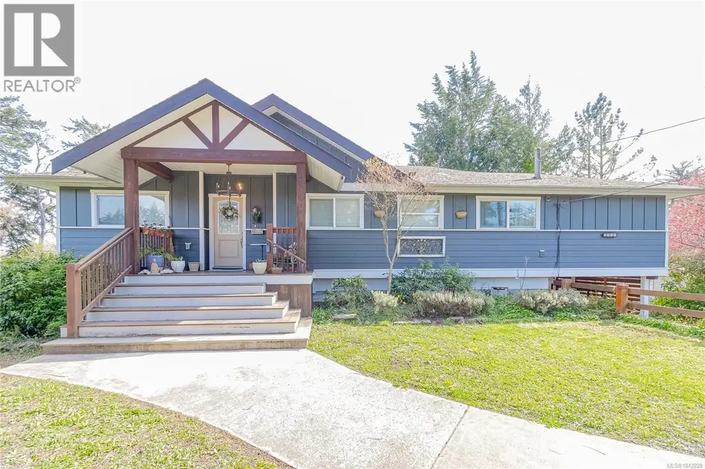 3931 Circle Dr, Metchosin