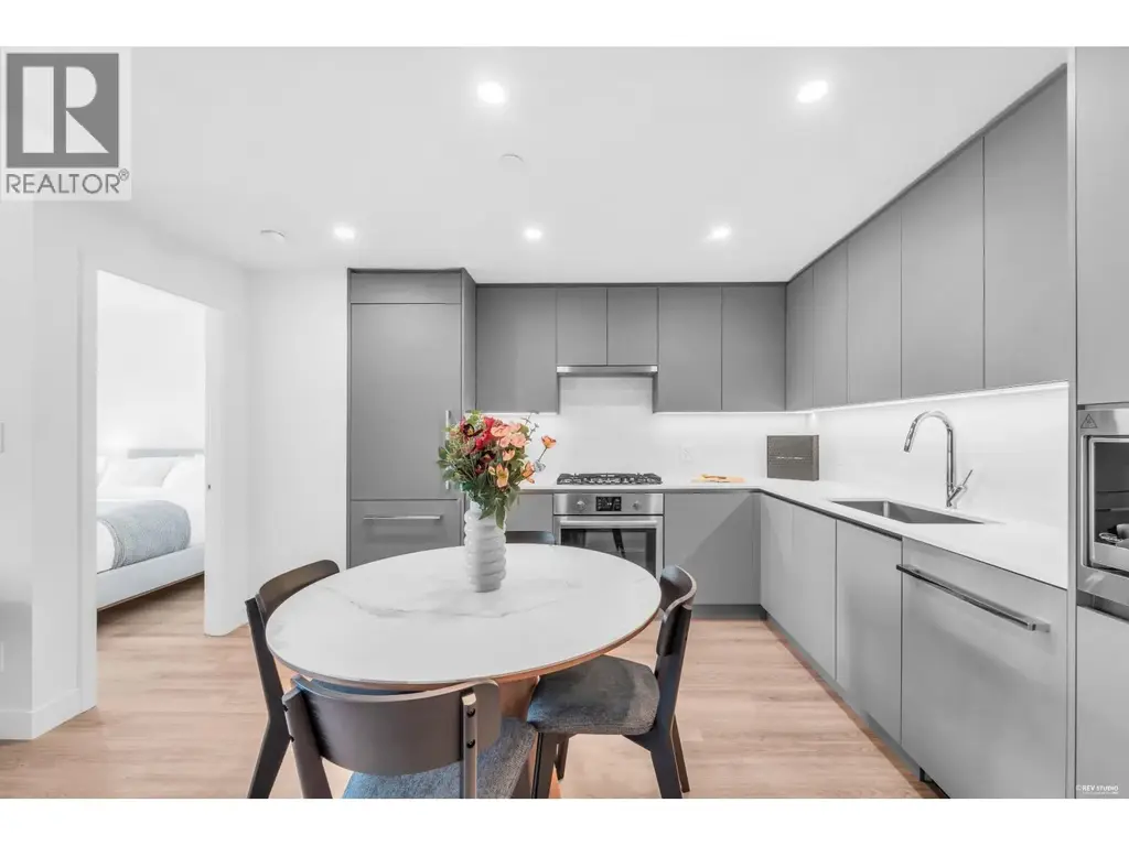 601 7977 Lansdowne Road, Richmond