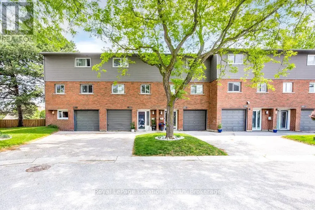 493 Ontario Street, Collingwood