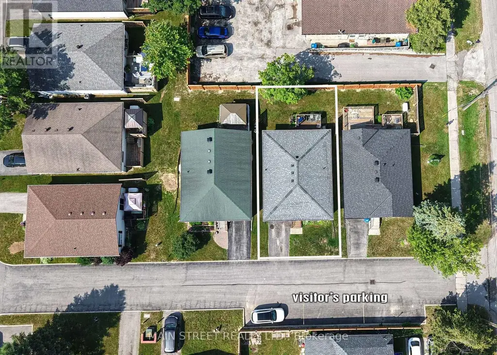 2 - 231 Oxford Street, Orillia