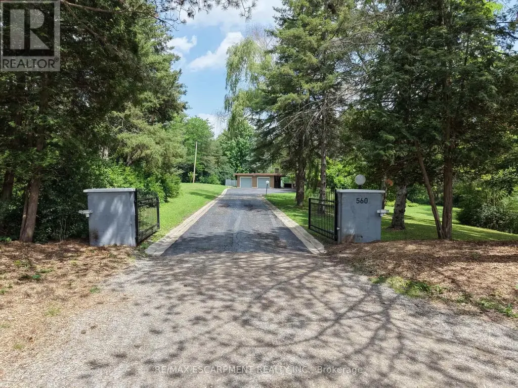 560 Crane Court, Burlington (Grindstone)