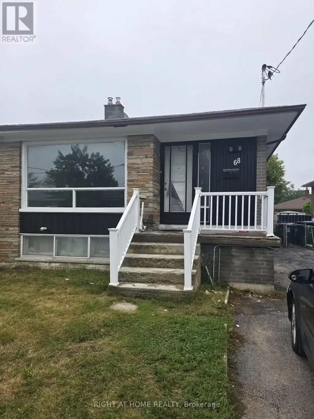 Main - 68 Elnathan Crescent, Toronto (Humber Summit)