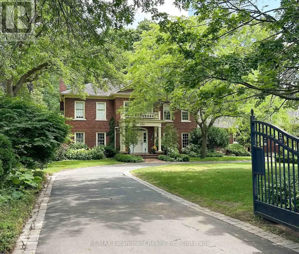 488 Macdonald Road, Oakville (OO Old Oakville)