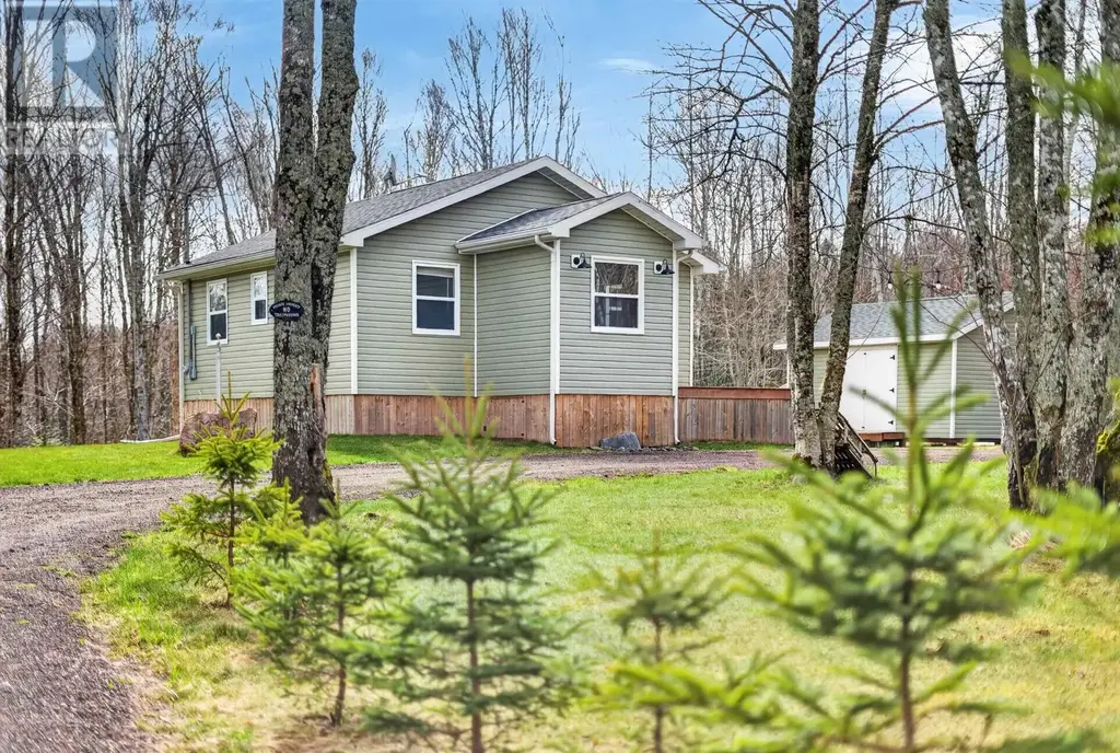 15 Silver Tree Lane, Grahams Road