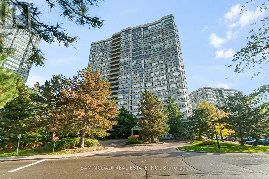 2205 - 24 Hanover Road, Brampton (Queen Street Corridor)