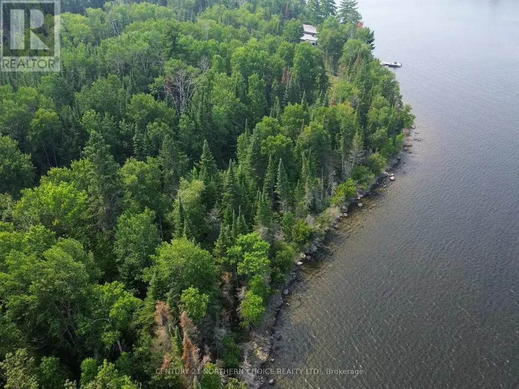5 6 7' Thompson Island, Kenora Remote Area (Lake of the Woods North)