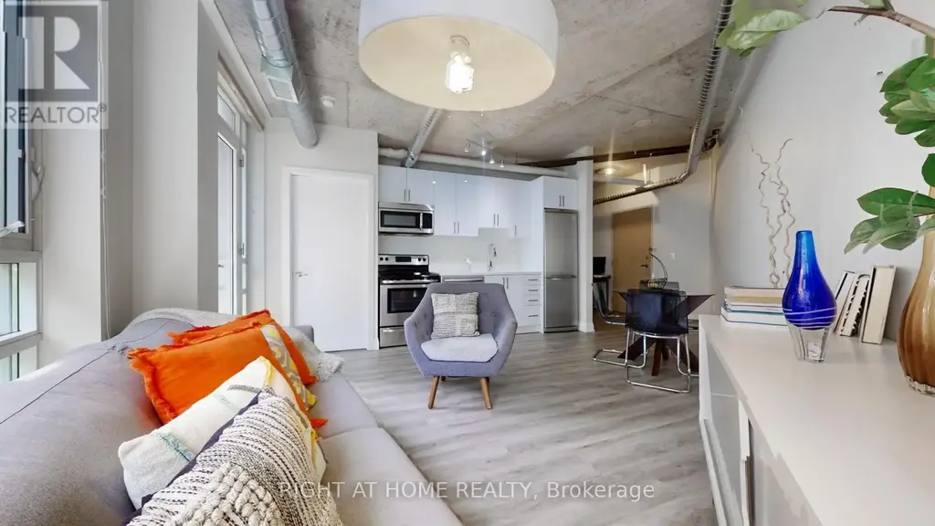 415 - 170 Sudbury Street, Toronto (Little Portugal)