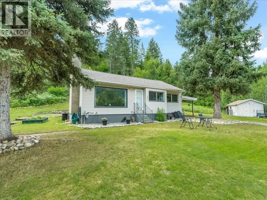 2800 1st Avenue, Castlegar