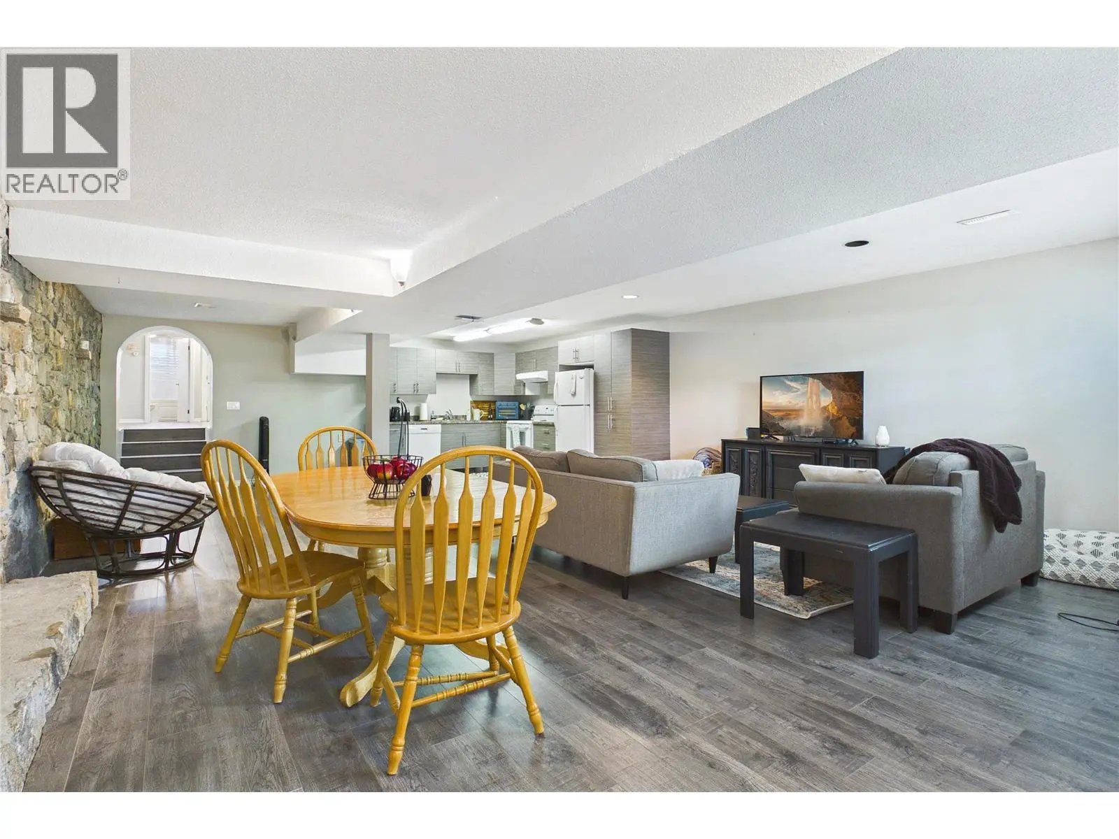 10371 Okanagan Centre Road E. Lake Country, British Columbia