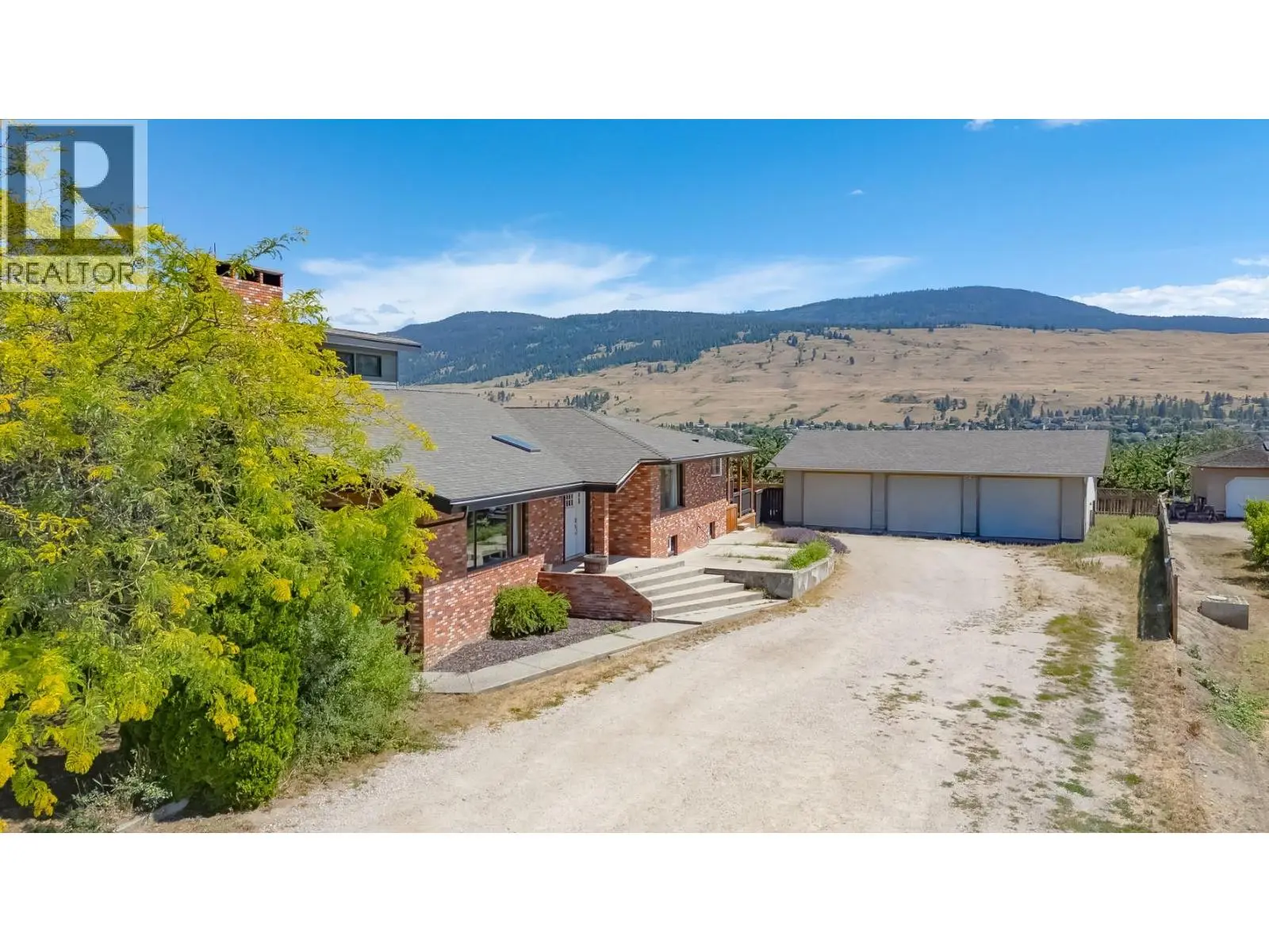 10371 Okanagan Centre Road E. Lake Country, British Columbia