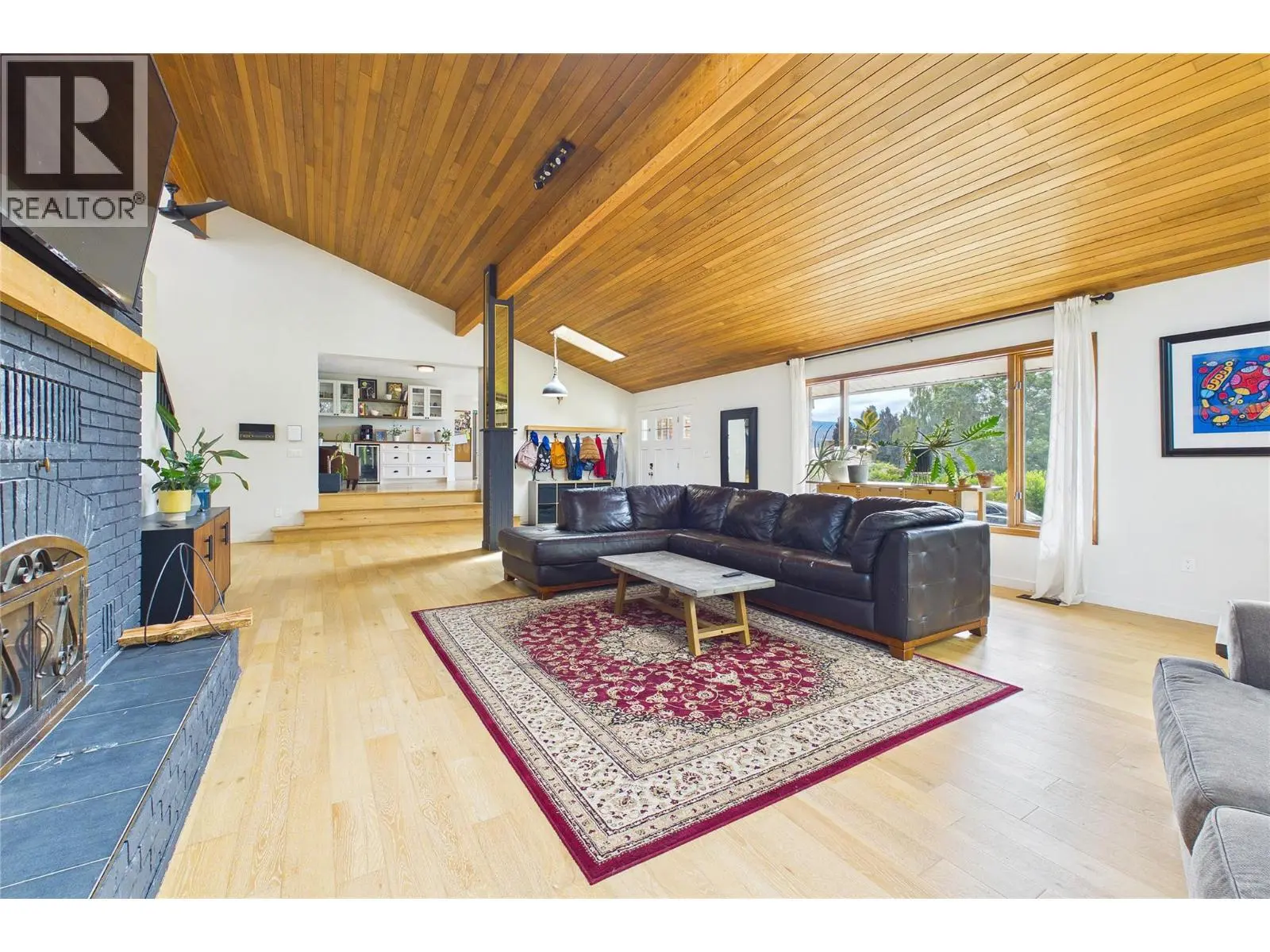10371 Okanagan Centre Road E. Lake Country, British Columbia