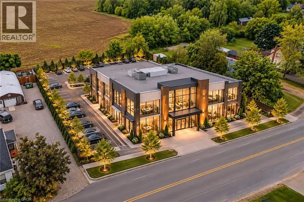 9056 Airport Road, Mount Hope