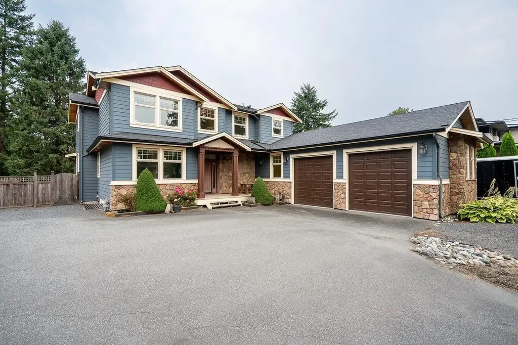 9153 Trattle Street, Langley