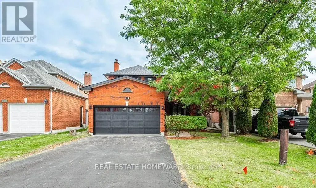 Main2nd - 822 Firth Court, Newmarket (Gorham-College Manor)