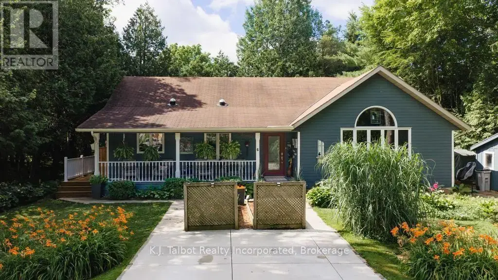 6 David Street E, Bluewater (Bayfield)