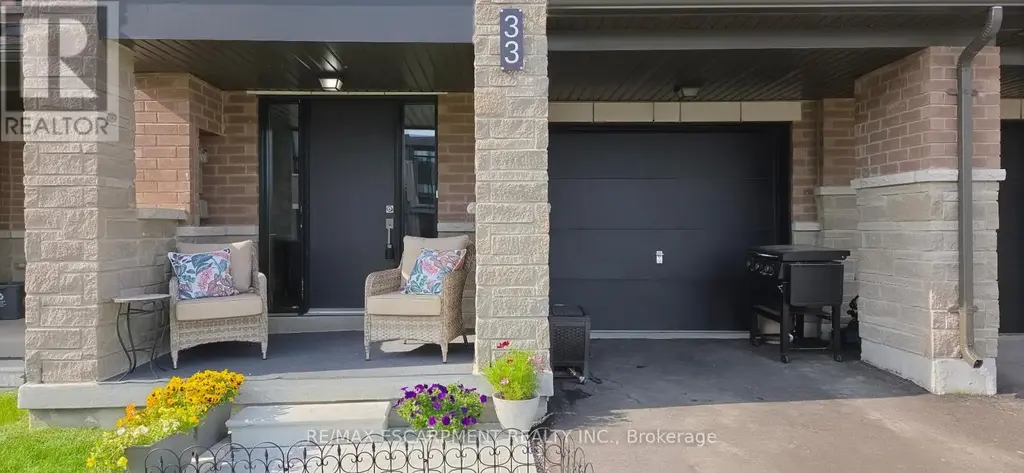 33 Red Maple Lane, Barrie (Innis-Shore)