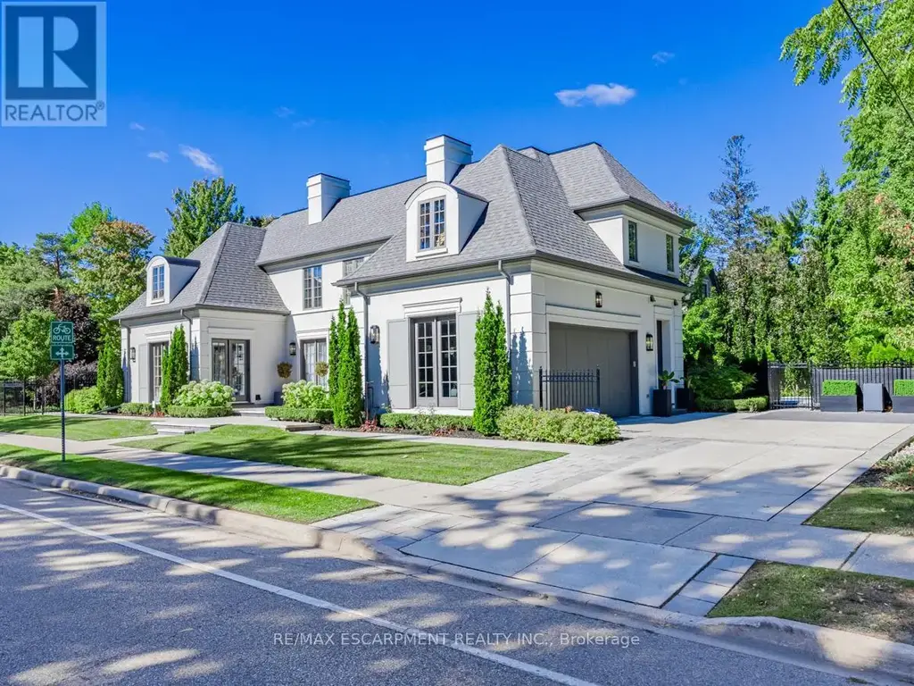 393 Maple Grove Drive, Oakville (MO Morrison)