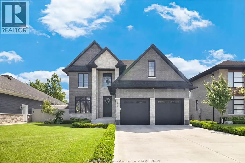 256 Xavier Circle, Lakeshore