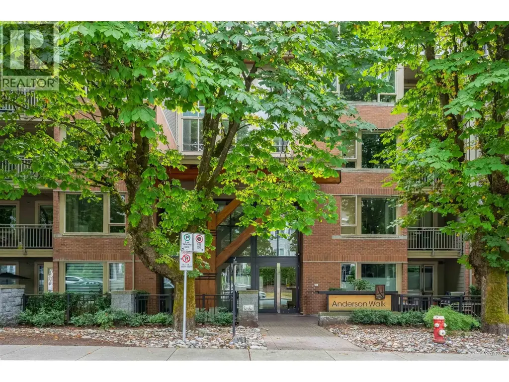 319 119 W 22nd Street, North Vancouver