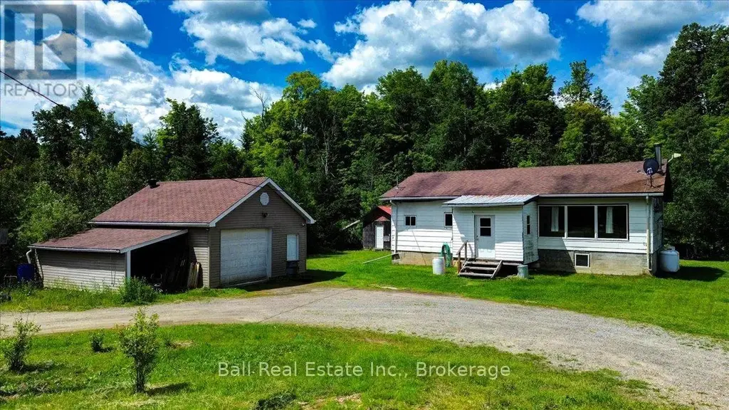 21819 Highway 62, Limerick