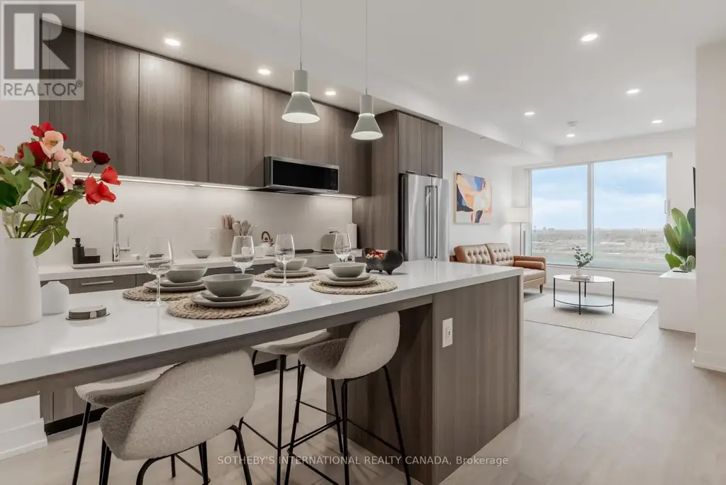 1404 - 29 York Garden Way, Toronto (Yorkdale-Glen Park)
