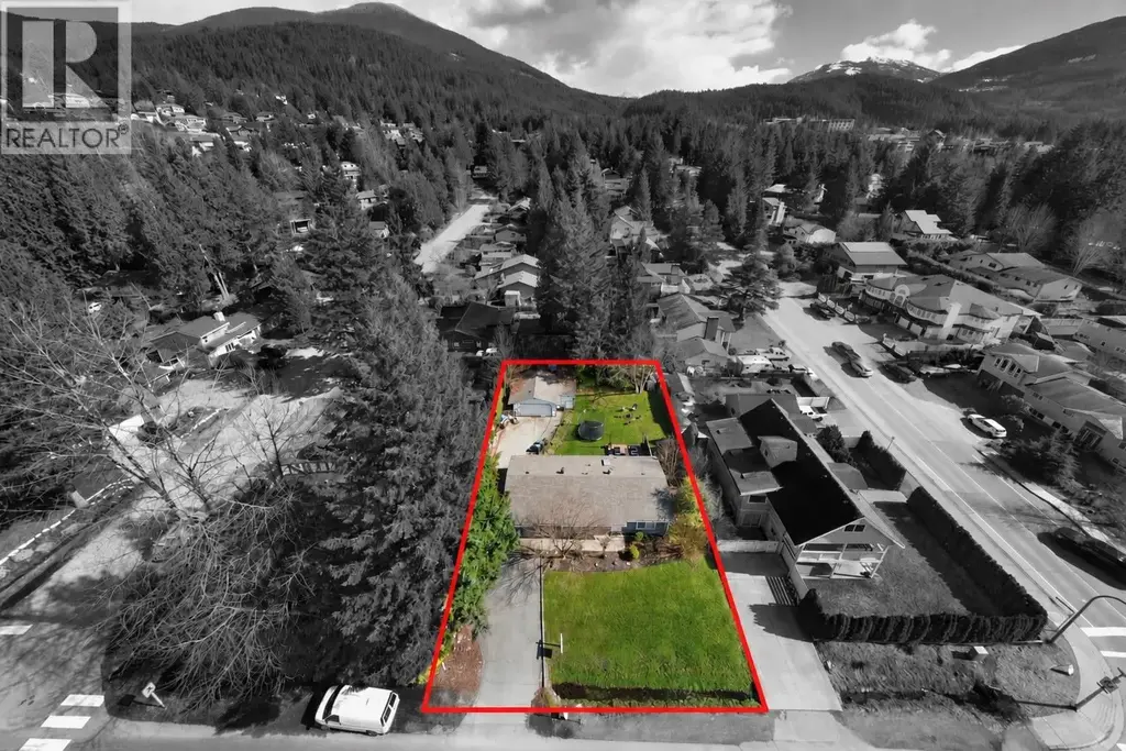 40410 Perth Drive, Squamish